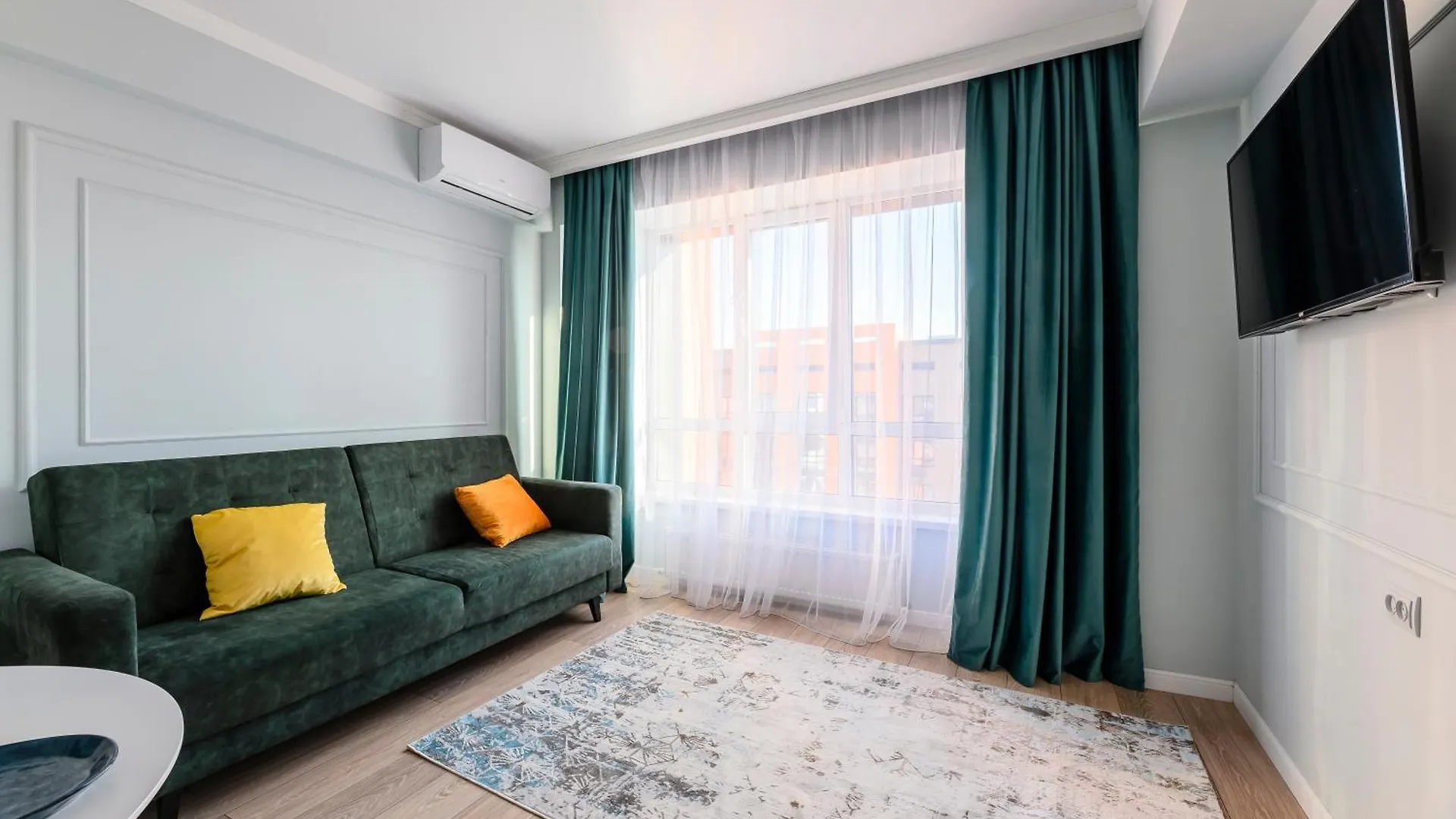 Современный Комфорт В Жк Green City Almaty Apartment